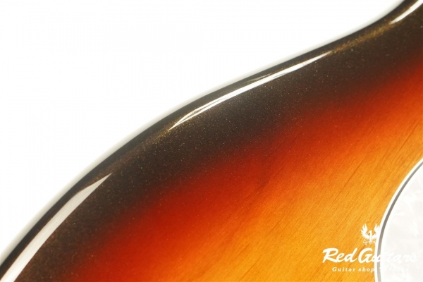 2021 Collection Made in Japan Hybrid II Stratocaster - Metallic 3-Color Sunburst